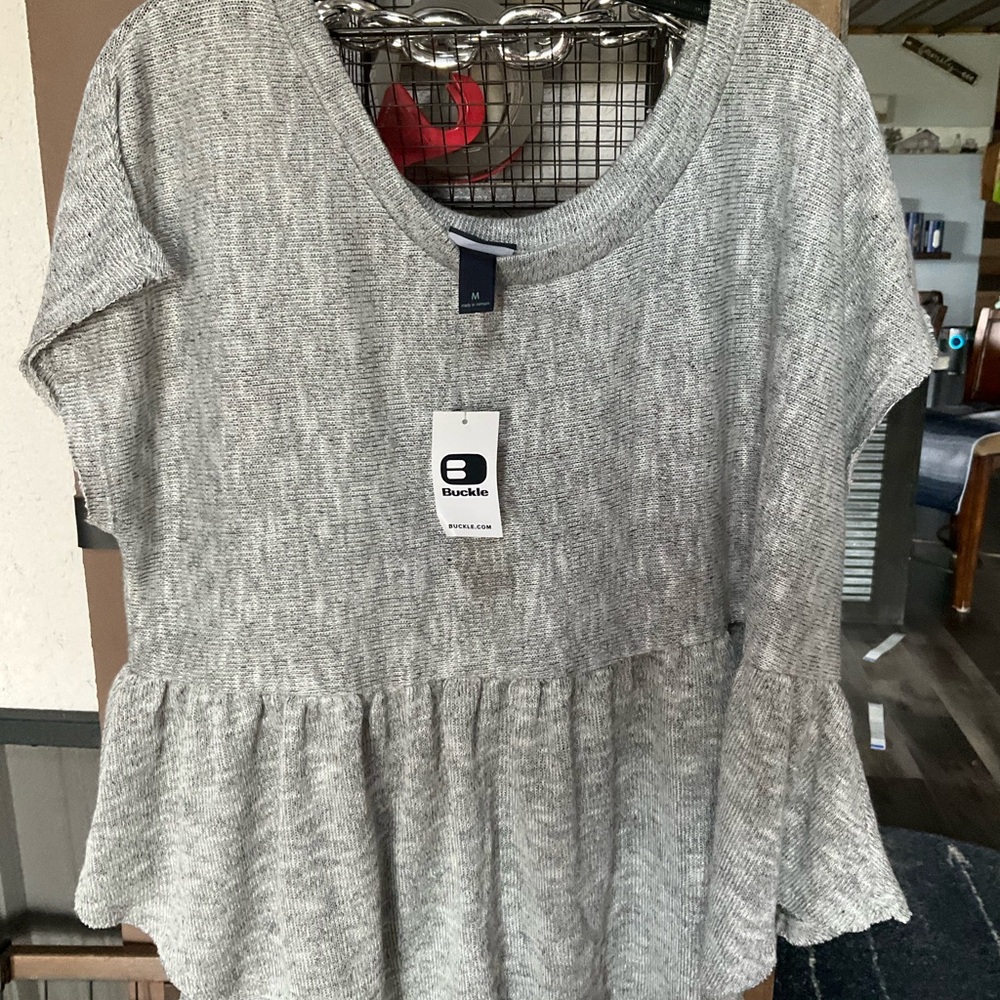 Daytrip Heather Gray Short Sleeve Peplum Tunic